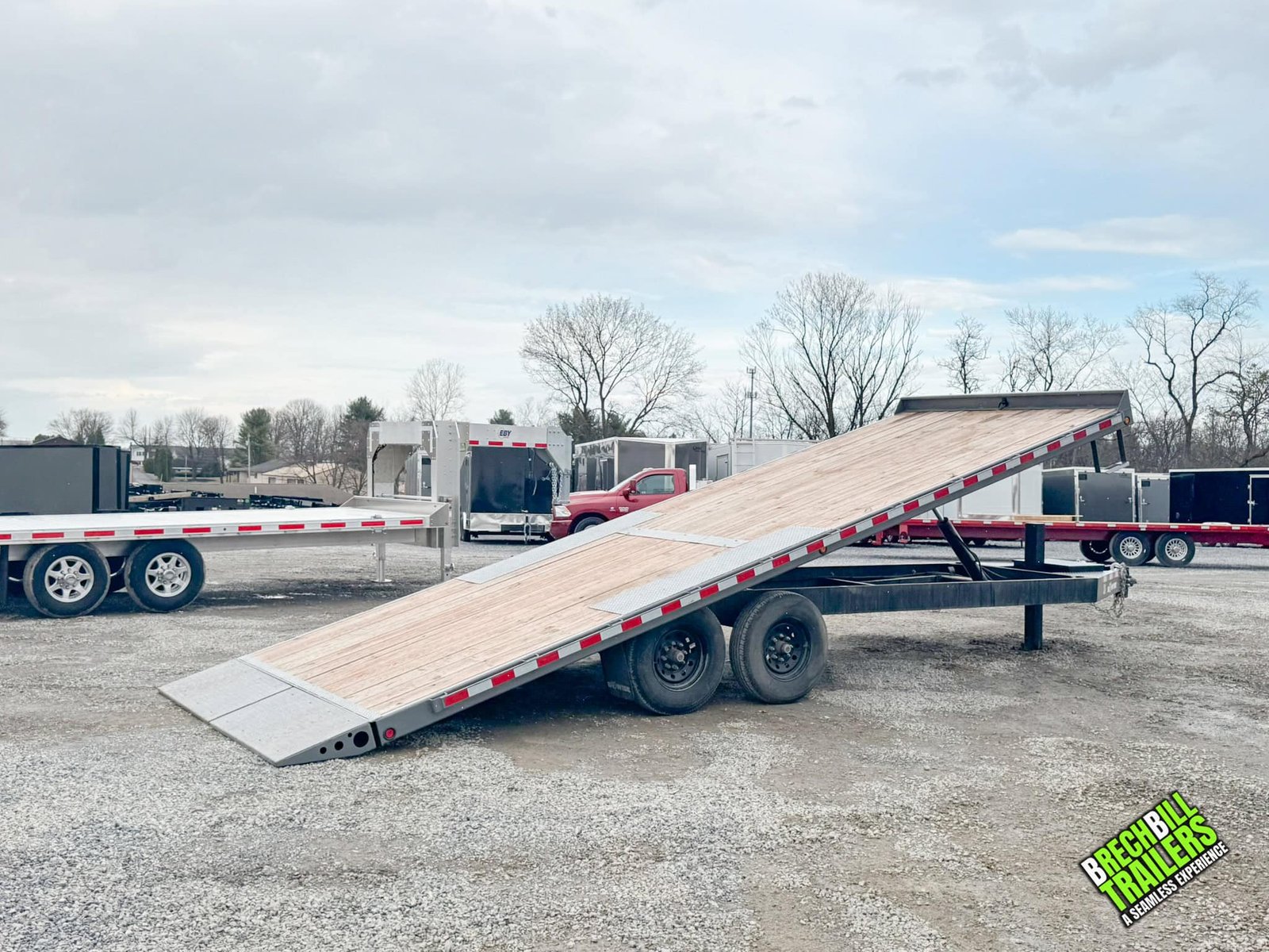 USED – Bwise Hydraulic 15.4K Tilt-Deck Trailer 8.5×22 (THD22-15)