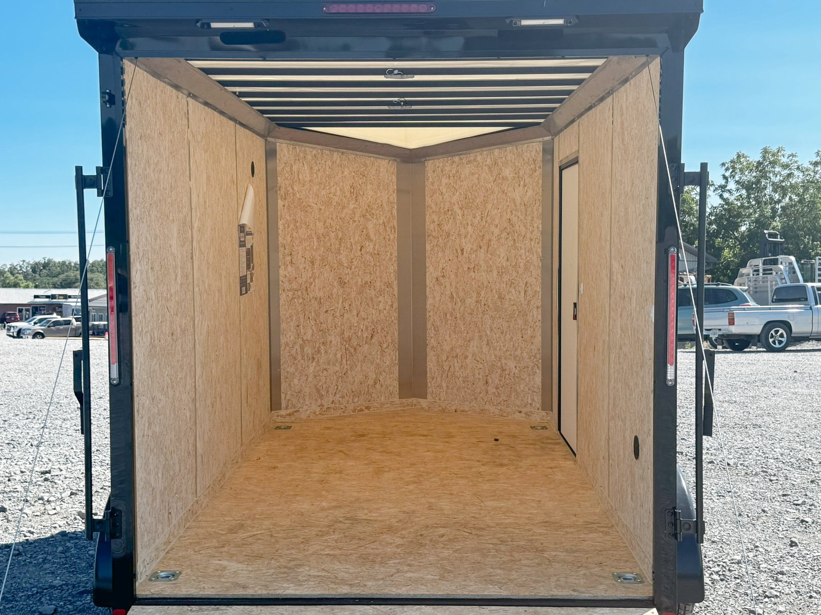 Look SE Enclosed Cargo Trailer 7×12 (K-SE8412-070) - Image 14