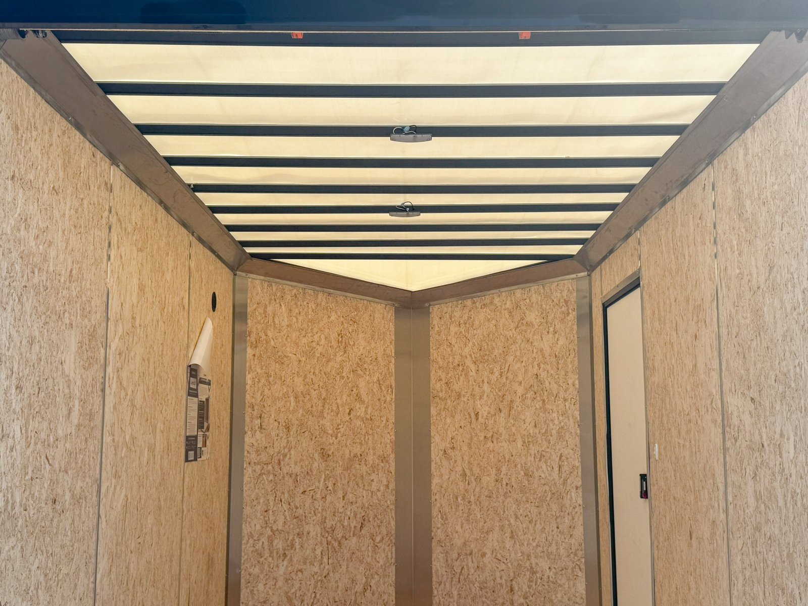 Look SE Enclosed Cargo Trailer 7×12 (K-SE8412-070) - Image 17