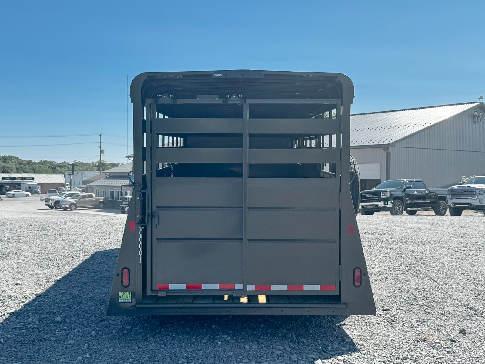 *Factory Blemished* Valley 12K Gooseneck Stock Trailer 7×18 (76818) - Image 7
