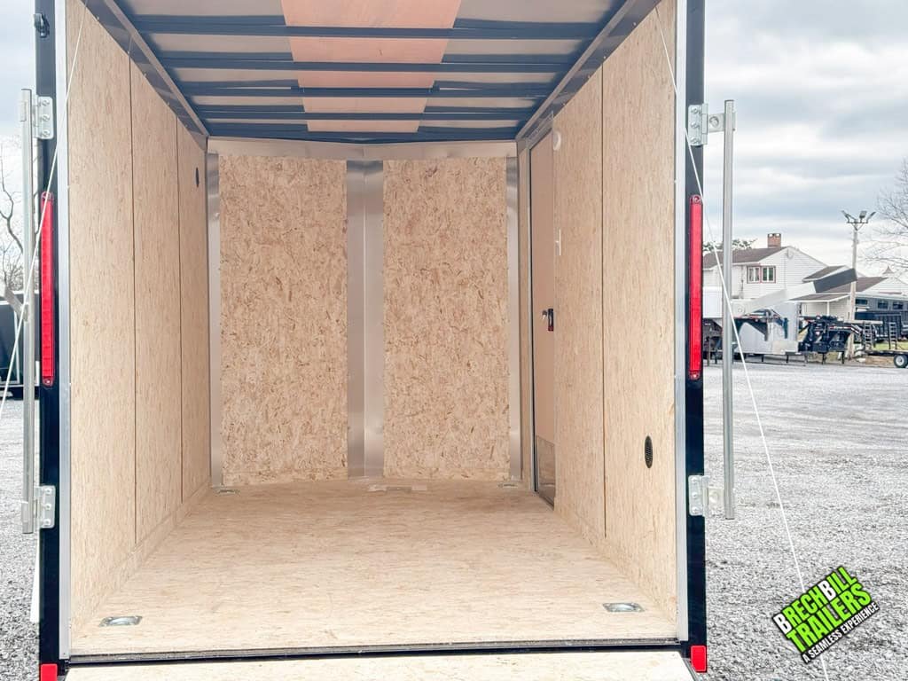 Look ST DLX Enclosed Cargo Trailer 6×12 (K7212STSV-030)